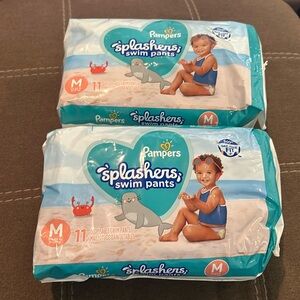 Pampers splashers swim pants (11 per pack) size medium 2 bags all NWT